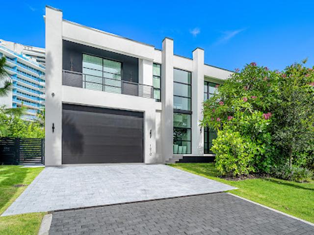 House for sale in Pompano Beach, Florida