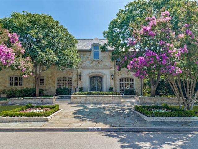 House for sale in Dallas, Texas