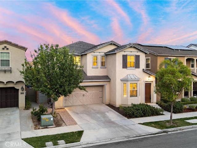 House for sale in Tustin