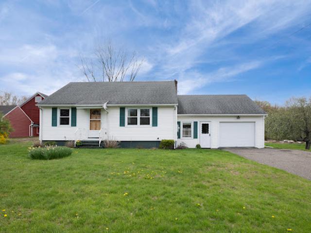 House for sale in Danbury, Connecticut