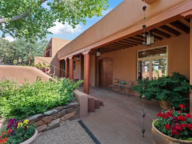 House for sale in Santa Fe, New Mexico