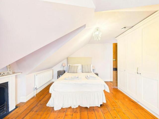 House for rent in Golden Valley, Gloucestershire