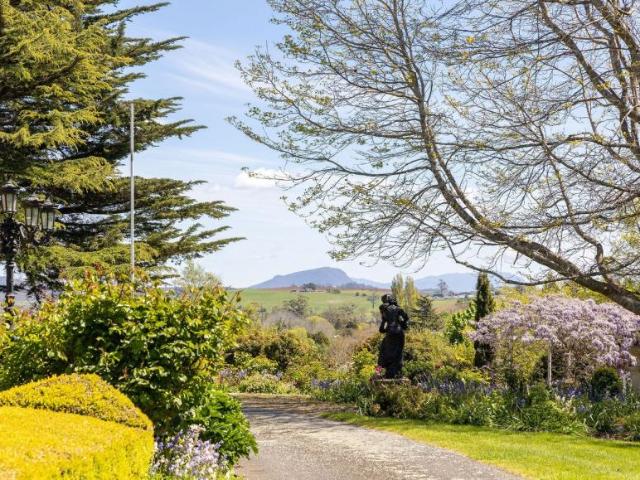 House for sale in Deloraine, Meander Valley