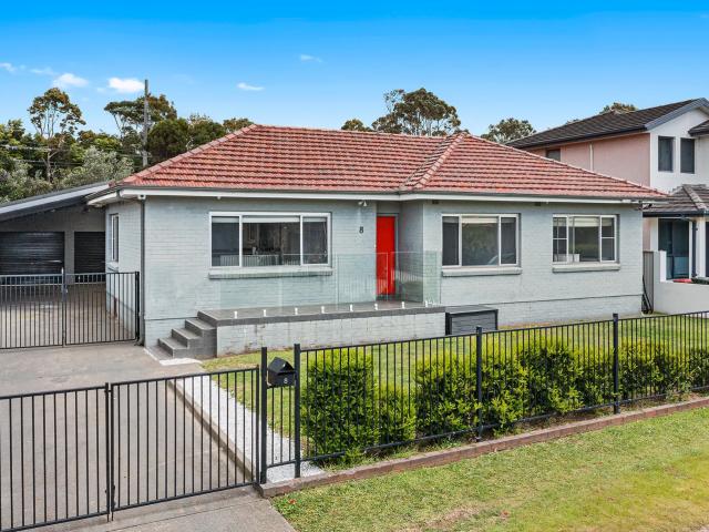 House for rent in Wollongong West, New South Wales
