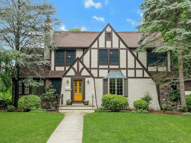 House for sale in Ramsey, New Jersey