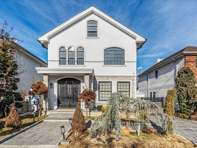 House for sale in Arverne, New York