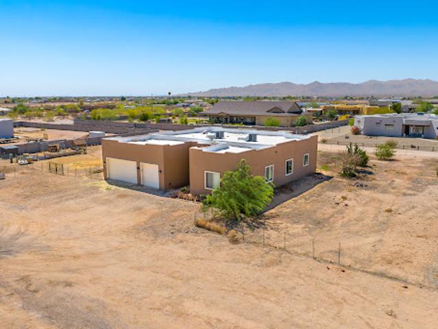 House for sale in Wittmann, Arizona