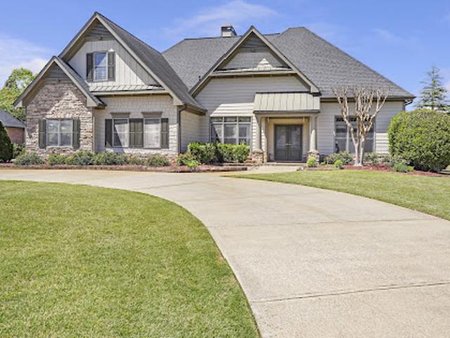 House for sale in Cumming, Georgia
