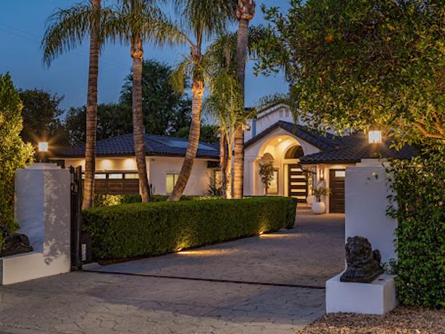 House for sale in Tarzana Neighborhood Council District, Canoga Park