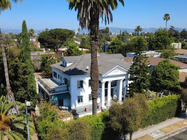 House for sale in Canoga Park, California