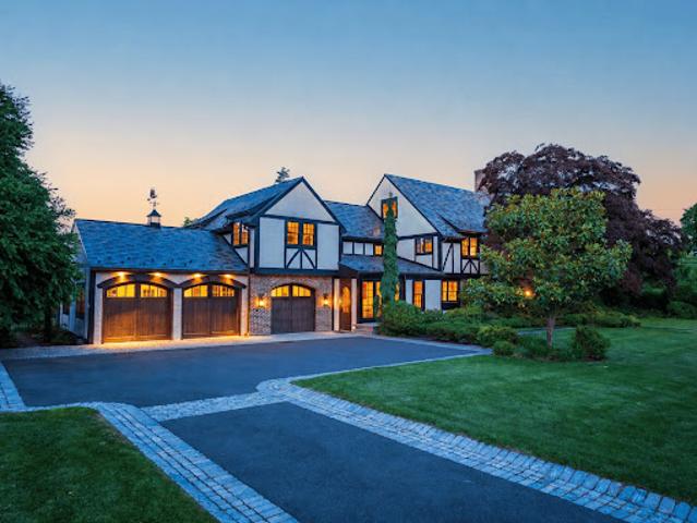 House for sale in Cos Cob, Connecticut