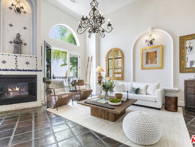 House for sale in Canoga Park, California