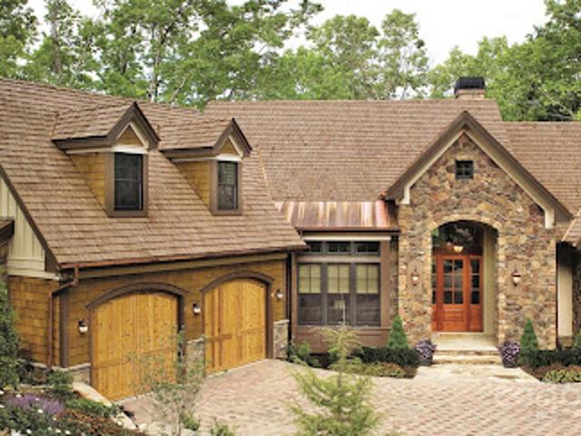 House for sale in Horse Shoe, North Carolina