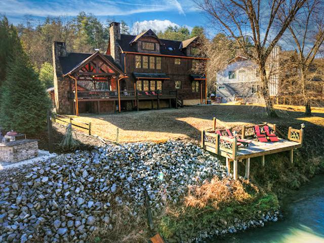 House for sale in Blue Ridge, Georgia
