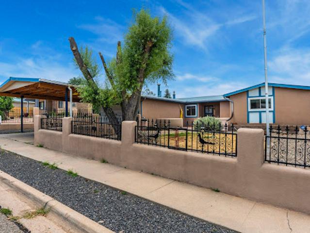 House for sale in Santa Fe, New Mexico