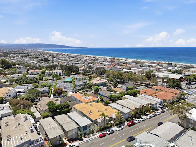 House for sale in Manhattan Beach, California