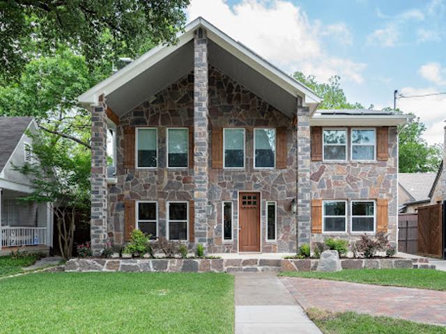 House for sale in Dallas, Texas