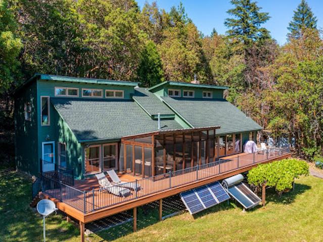 House for sale in Central Point, Oregon