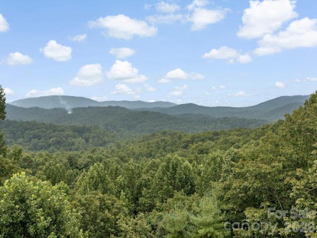 House for sale in Hendersonville, North Carolina
