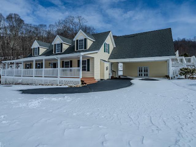 House for sale in Avery, North Carolina