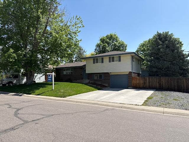 House for sale in Lakewood House for sale in Lakewood