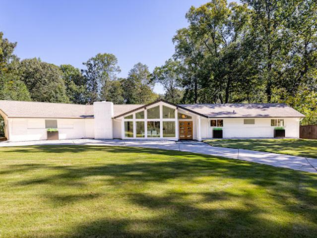 House for sale in Atlanta, Fulton County