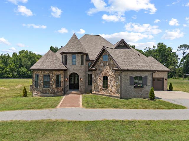 House for sale in Duncan, South Carolina