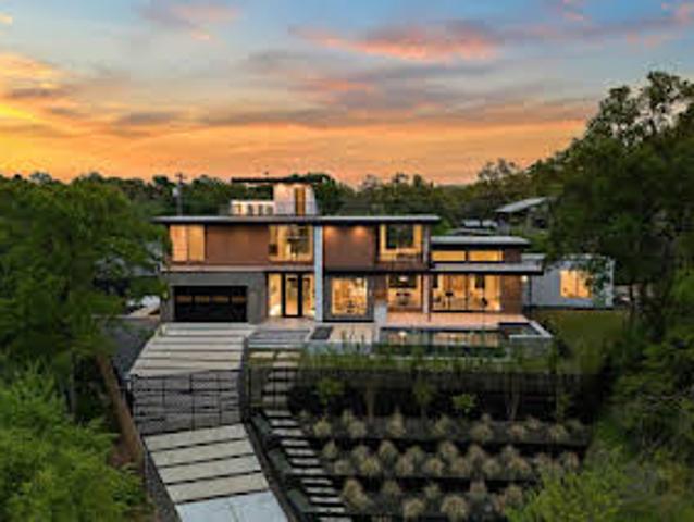 House for sale in Austin