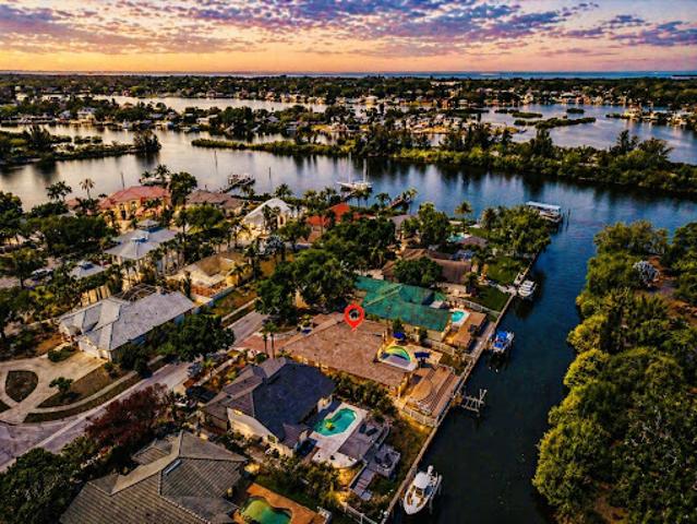 House for sale in Tarpon Springs, Florida