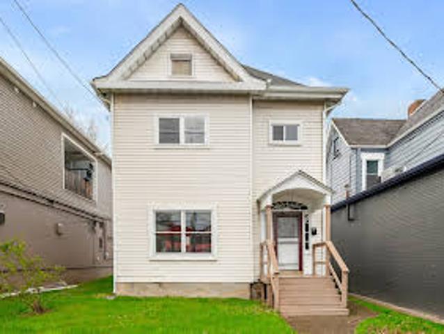House for sale in Coraopolis