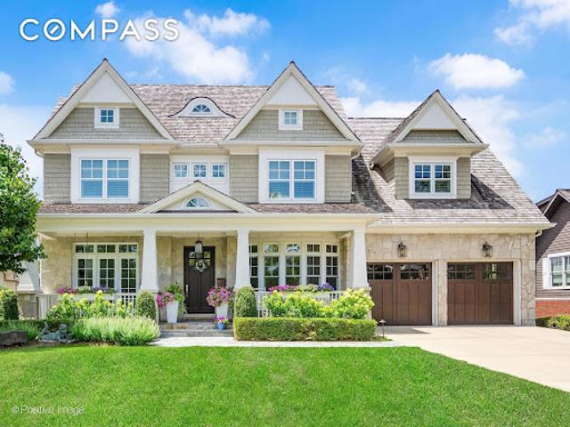 House for sale in Illinois