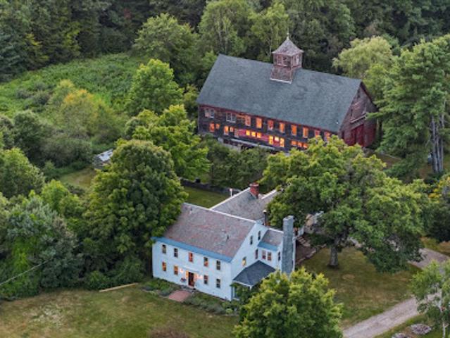 House for sale in New Hampshire