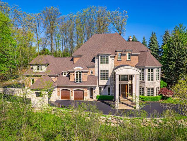 House for sale in Bloomfield Hills