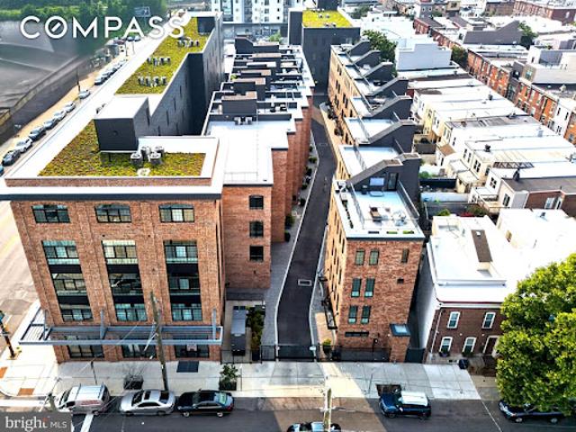 House for sale in Philadelphia, Pennsylvania