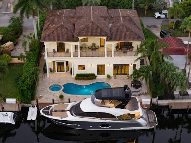 House for sale in Pompano Beach, Florida