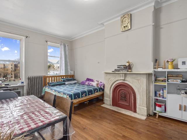 House for sale in New York House for sale in New York