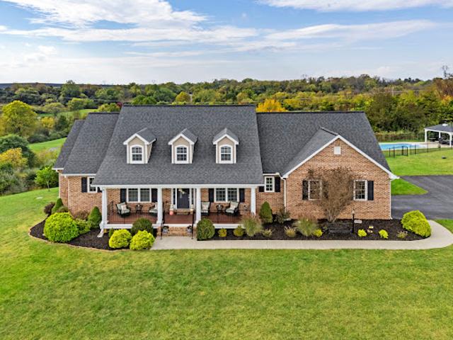 House for sale in Charles Town, Jefferson County