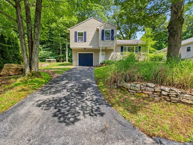 House for sale in East Lyme, Connecticut