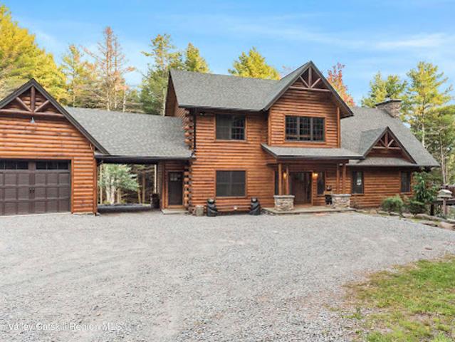 House for sale in New York