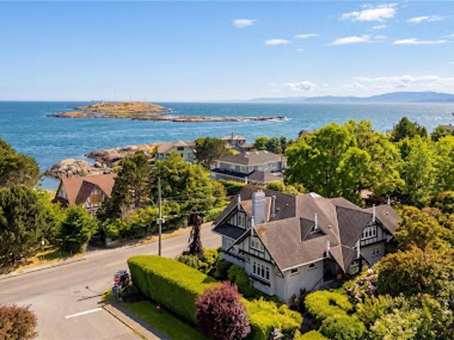 House for sale in Oak Bay, British Columbia