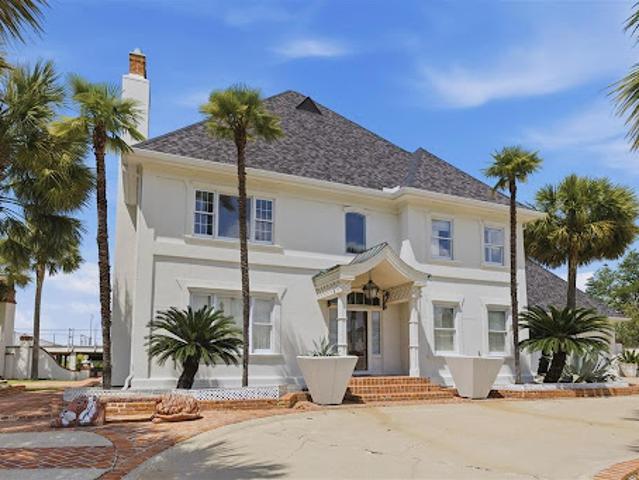House for sale in Lake Charles, Louisiana