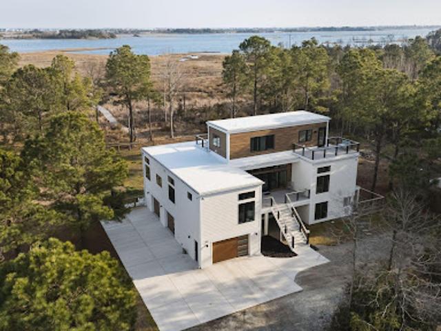 House for sale in Hampstead, North Carolina