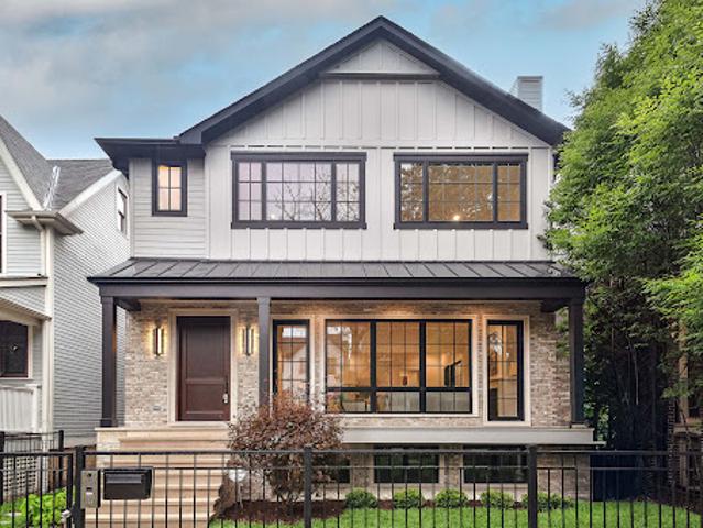 House for sale in Chicago, Cook County