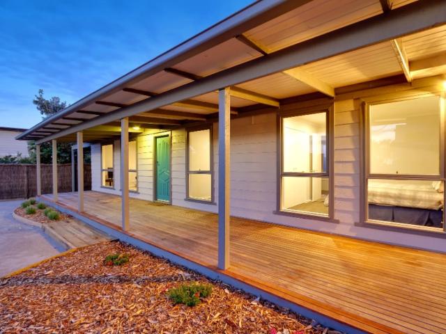House for rent in Safety Beach, Melbourne