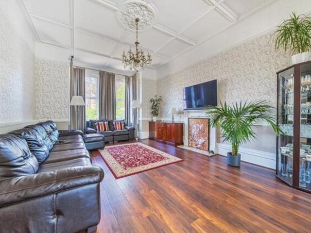 House for sale in Greater London