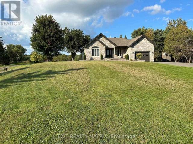 House for sale in Alfred And Plantagenet, Ontario