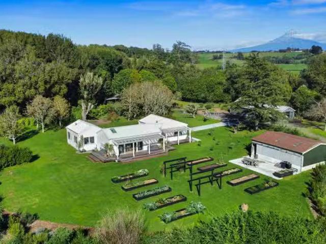 House for rent in Lepperton, Taranaki