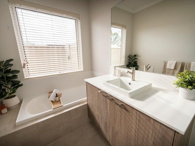 Cottage for sale in Dianella, City of Stirling