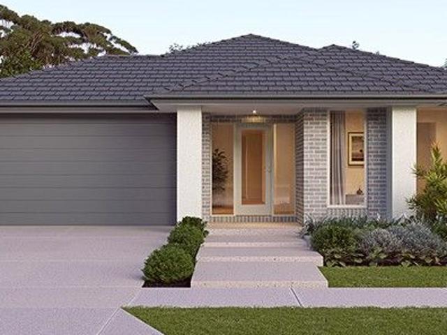 House And Land for sale in Officer