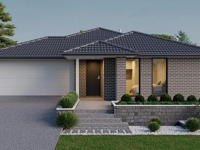 House And Land for sale in Officer South